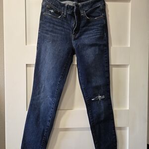 GAP Classic Blue Distressed Women Jeans